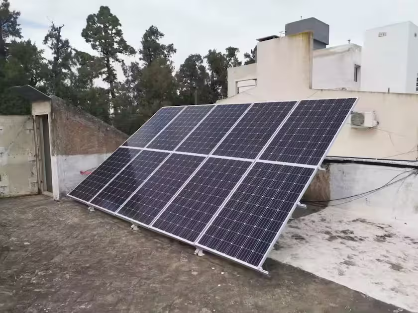  how many solar panels to power a house